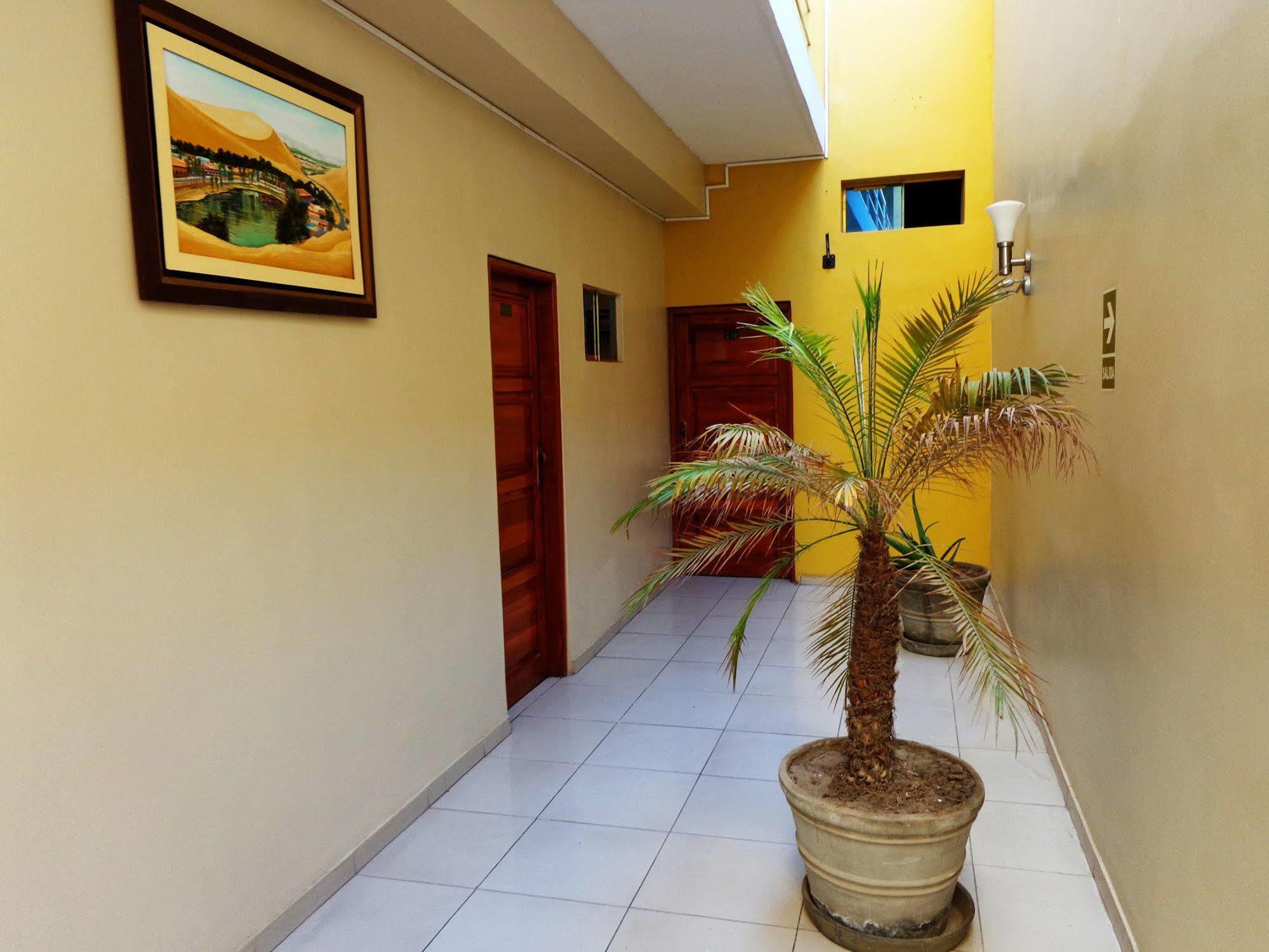 Hotel Colon Plaza Ica Buitenkant foto