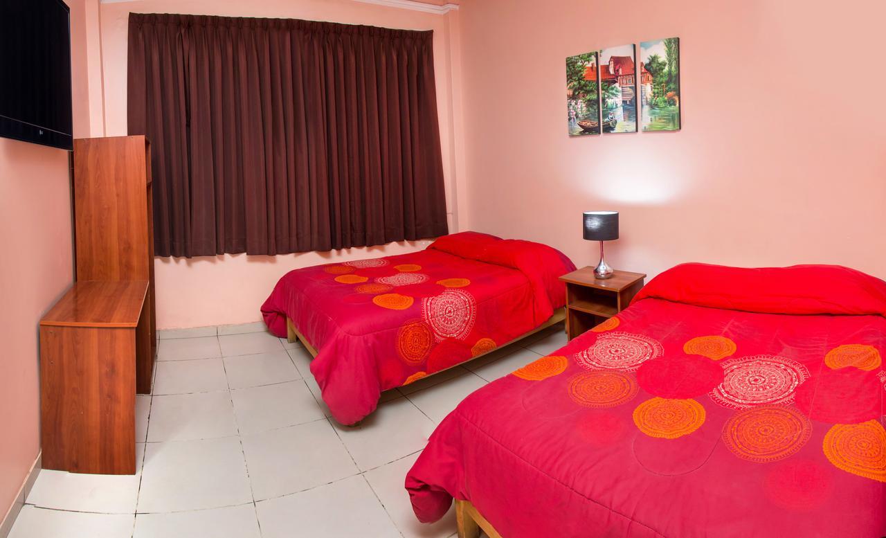 Hotel Colon Plaza Ica Buitenkant foto